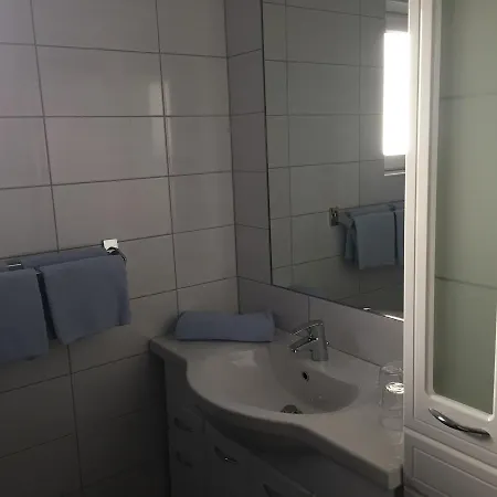 Ferienwohnung Haus Daniela Drobollach am Faakersee Zimmer foto